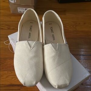 TOMS Cream Slip-On Shoes